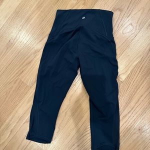 Lululemon capri leggings dark blue / navy